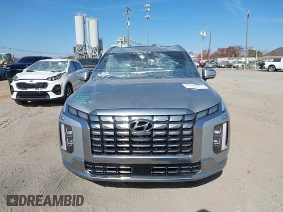 ✅ 2024 Hyundai Palisade Calligraphy • VIN: KM8R7DGE5RU695296 • Лот: 40627644. Опубликован ранее на IAAI с пробегом 3 149 миль. Бесплатный доступ к архиву аукционных продаж из США и подробный отчёт об истории автомобиля на DreamBid. Изображение 12.