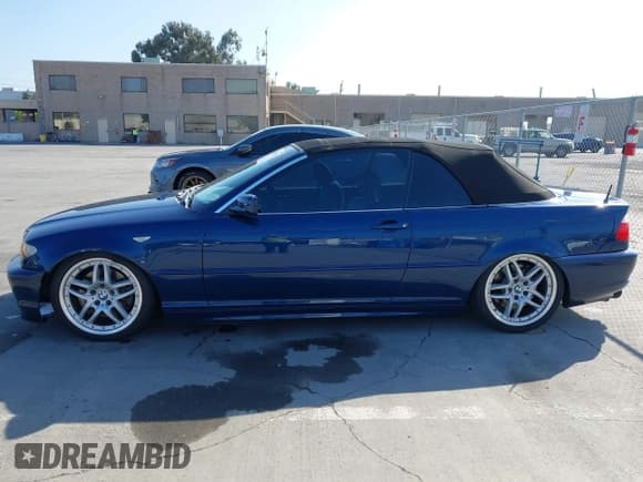 ✅ 2005 BMW 3 Series 330Ci • VIN: WBABW53425PL50759 • Lot: 42207508. Listed on IAAI with 107,446 mi. Free auction sales archive from the USA and detailed vehicle history report at DreamBid. Image 14.