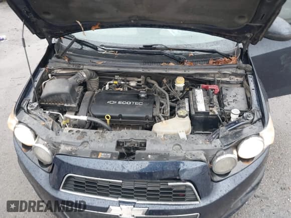 ✅ 2015 Chevrolet Sonic LS • VIN: 1G1JA6SH9F4115410 • Lot: 43550641. Listed on IAAI with 176,511 mi. Free auction sales archive from the USA and detailed vehicle history report at DreamBid. Image 10.