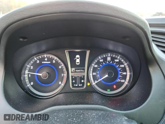 ✅ 2013 Hyundai Azera • VIN: KMHFG4JG4DA226871 • Lot: 92236265. Wystawiony na Copart z przebiegiem 156 573 mil. Bezpłatny archiwum sprzedaży aukcyjnych z USA i szczegółowy raport historii pojazdu na DreamBid. Zdjęcie 9.