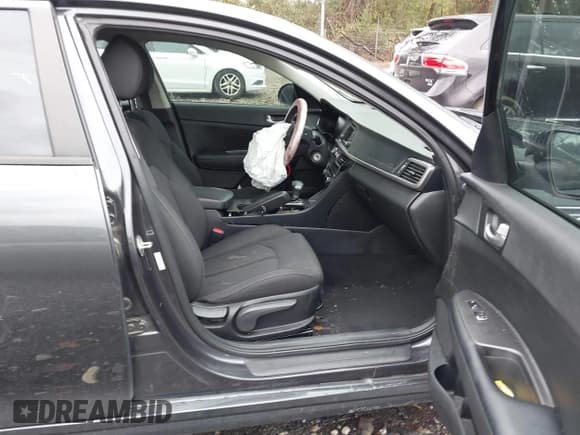 ✅ 2017 Kia Optima LX • VIN: 5XXGT4L34HG169645 • Lot: 43536245. Listed on IAAI with 192,840 mi. Free auction sales archive from the USA and detailed vehicle history report at DreamBid. Image 5.