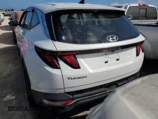 ✅ 2022 Hyundai Tucson SE • VIN: 5NMJA3AE8NH006908 • Lot: 74599074. Wystawiony na Copart z przebiegiem Nie podano. Bezpłatny archiwum sprzedaży aukcyjnych z USA i szczegółowy raport historii pojazdu na DreamBid. Zdjęcie 6.