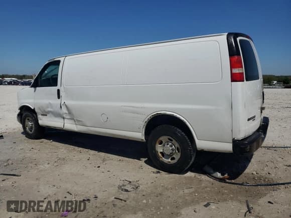 ✅ 2013 Chevrolet Express Cargo • VIN: 1GCWGGBA4D1177767 • Lot: 55887215. Listed on Copart with 116,485 mi. Free auction sales archive from the USA and detailed vehicle history report at DreamBid. Image 2.