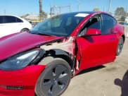 ✅ 2022 Tesla Model 3 Long Range • VIN: 5YJ3E1EB1NF273763 • Lot: 43035320. Wystawiony na IAAI z przebiegiem 58 297 mil. Bezpłatny archiwum sprzedaży aukcyjnych z USA i szczegółowy raport historii pojazdu na DreamBid. Zdjęcie 6.