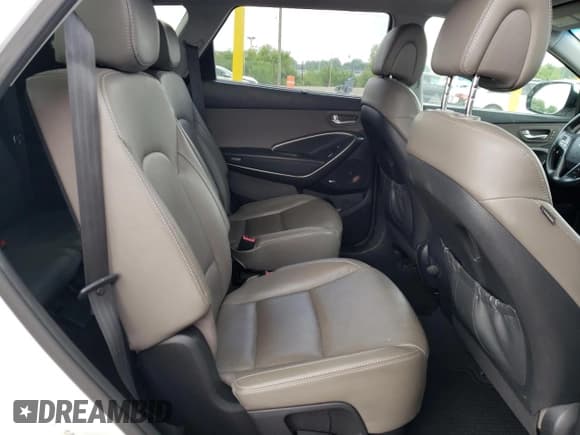 ✅ 2016 Hyundai Santa Fe Limited • VIN: KM8SR4HF4GU163893 • Лот: 61299445. Опубликован ранее на Copart с пробегом 173 914 миль. Бесплатный доступ к архиву аукционных продаж из США и подробный отчёт об истории автомобиля на DreamBid. Изображение 11.