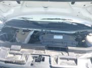 ✅ 2023 Chevrolet Express Passenger LS • VIN: 1GAZGNFP7P1133565 • Lot: 42298735. Wystawiony na IAAI z przebiegiem 132 269 mil. Bezpłatny archiwum sprzedaży aukcyjnych z USA i szczegółowy raport historii pojazdu na DreamBid. Zdjęcie 10.