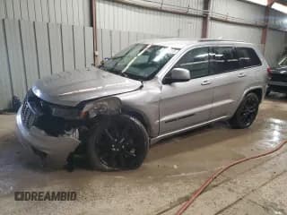 ✅ 2020 Jeep Grand Cherokee Altitude • VIN: 1C4RJFAG3LC350468 • Lot: 82629415. Wystawiony na Copart z przebiegiem 57 626 mil. Bezpłatny archiwum sprzedaży aukcyjnych z USA i szczegółowy raport historii pojazdu na DreamBid. Zdjęcie 1.
