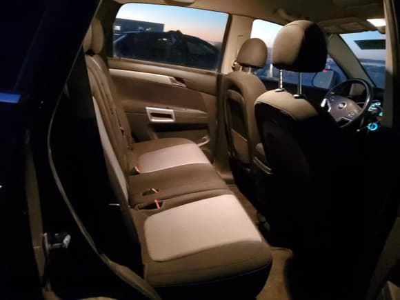 ✅ 2012 Chevrolet Captiva Sport LS • VIN: 3GNAL2EK6CS575449 • Lot: 81708844. Wystawiony na Copart z przebiegiem 88 218 mil. Bezpłatny archiwum sprzedaży aukcyjnych z USA i szczegółowy raport historii pojazdu na DreamBid. Zdjęcie 11.