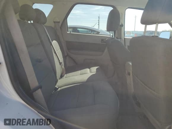 ✅ 2009 Ford Escape Hybrid • VIN: 1FMCU59389KB19729 • Lot: 55358375. Listed on Copart with 208,054 mi. Free auction sales archive from the USA and detailed vehicle history report at DreamBid. Image 11.