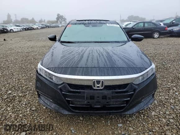 2018 Honda Accord EX-L z VIN 1HGCV1F57JA100293, wystawiony jako Copart lot #82453115 z przebiegiem 112 176 mil mil oraz Szkoda całkowita • Salvage title. Historia ofert i sprzedaży dostępna na DreamBid. Obrazek 5.