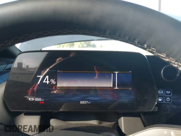 ✅ 2025 Chevrolet Equinox EV LT • VIN: 3GN7DLRP6SS161072 • Lot: 43518254. Wystawiony na IAAI z przebiegiem 6 837 mil. Bezpłatny archiwum sprzedaży aukcyjnych z USA i szczegółowy raport historii pojazdu na DreamBid. Zdjęcie 7.