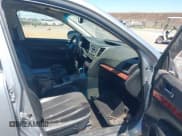 ✅ 2012 Subaru Legacy Limited • VIN: 4S3BMBJ68C3006997 • Лот: 42945865. Опубликован ранее на IAAI с пробегом 145 894 миль. Бесплатный доступ к архиву аукционных продаж из США и подробный отчёт об истории автомобиля на DreamBid. Изображение 5.