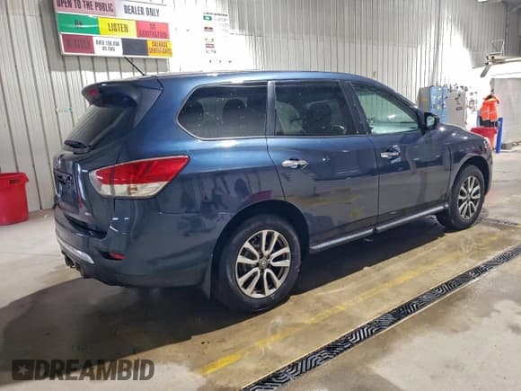 ✅ 2014 Nissan Pathfinder Platinum • VIN: 5N1AR2MM7EC703471 • Lot: 95555505. Listed on Copart with 151,870 mi. Free auction sales archive from the USA and detailed vehicle history report at DreamBid. Image 3.