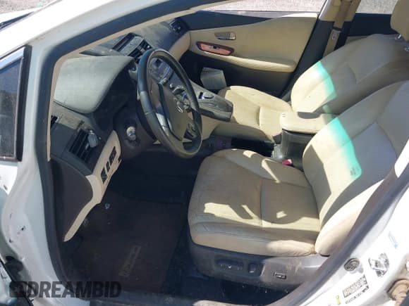 ✅ 2010 Lexus HS 250h Premium • VIN: JTHBB1BA9A2013218 • Lot: 43523970. Wystawiony na IAAI z przebiegiem Nie podano. Bezpłatny archiwum sprzedaży aukcyjnych z USA i szczegółowy raport historii pojazdu na DreamBid. Zdjęcie 20.