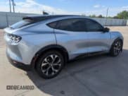 ✅ 2022 Ford Mustang Mach-E Premium • VIN: 3FMTK3SU9NMA43695 • Lot: 56775775. Listed on Copart with 14,777 mi. Free auction sales archive from the USA and detailed vehicle history report at DreamBid. Image 3.