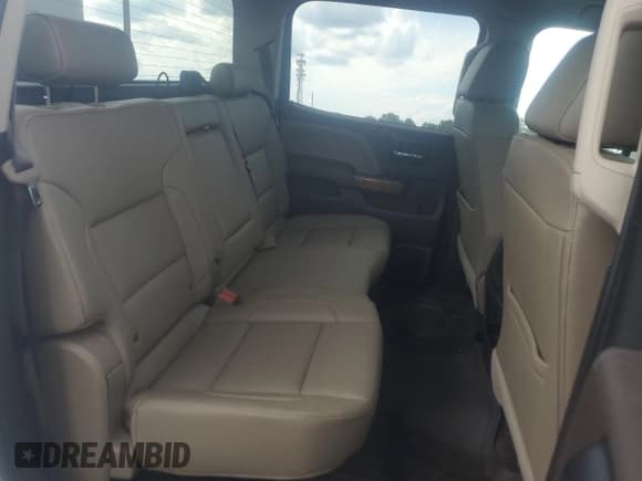 ✅ 2017 GMC Sierra 2500HD SLT • VIN: 1GT12TEY4HF139832 • Лот: 67978375. Опубликован ранее на Copart с пробегом 45 067 миль. Бесплатный доступ к архиву аукционных продаж из США и подробный отчёт об истории автомобиля на DreamBid. Изображение 10.