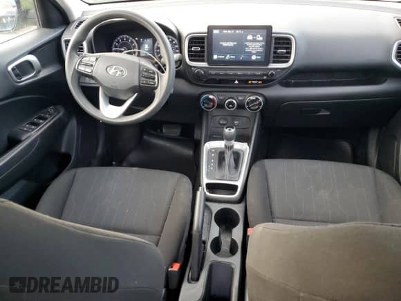 2020 Hyundai Venue SE с VIN KMHRB8A31LU040248, выставлен на аукционе Copart как лот 83014574 с пробегом 57 774 миль миль и Списание • Salvage title. История ставок и продаж доступна на DreamBid. Изображение 8.