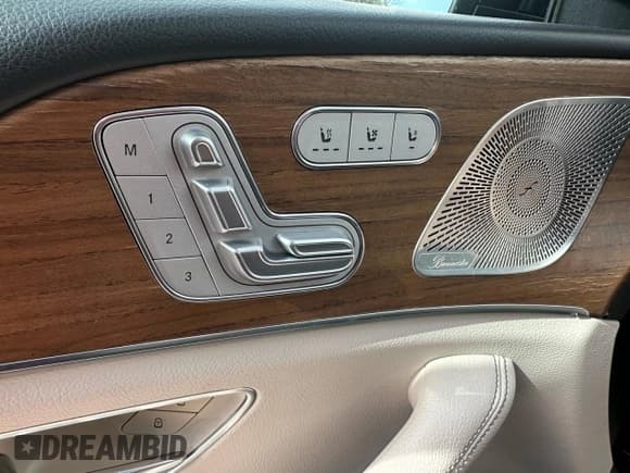 ✅ 2022 Mercedes-Benz GLS 450 • VIN: 4JGFF5KE1NA670054 • Lot: 87095255. Listed on Copart with 132,731 mi. Free auction sales archive from the USA and detailed vehicle history report at DreamBid. Image 12.