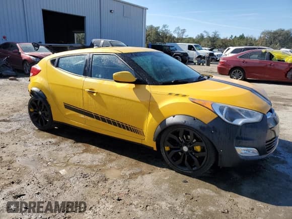 ✅ 2016 Hyundai Veloster • VIN: KMHTC6AD2GU272783 • Lot: 83958484. Listed on Copart with 56,461 mi. Free auction sales archive from the USA and detailed vehicle history report at DreamBid. Image 4.
