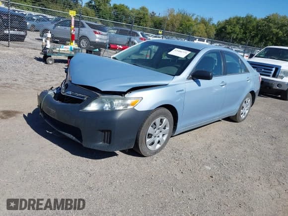 ✅ 2010 Toyota Camry • VIN: 4T1BB3EKXAU125639 • Lot: 43406774. Listed on IAAI with 195,312 mi. Free auction sales archive from the USA and detailed vehicle history report at DreamBid. Image 2.