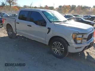 ✅ 2023 Ford F-150 XL • VIN: 1FTEW1EP2PFC12826 • Lot: 43471216. Wystawiony na IAAI z przebiegiem 34 437 mil. Bezpłatny archiwum sprzedaży aukcyjnych z USA i szczegółowy raport historii pojazdu na DreamBid. Zdjęcie 1.