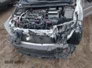 ✅ 2022 Toyota Corolla SE • VIN: JTND4MBE5N3174928 • Lot: 42346587. Wystawiony na IAAI z przebiegiem 44 614 mil. Bezpłatny archiwum sprzedaży aukcyjnych z USA i szczegółowy raport historii pojazdu na DreamBid. Zdjęcie 6.