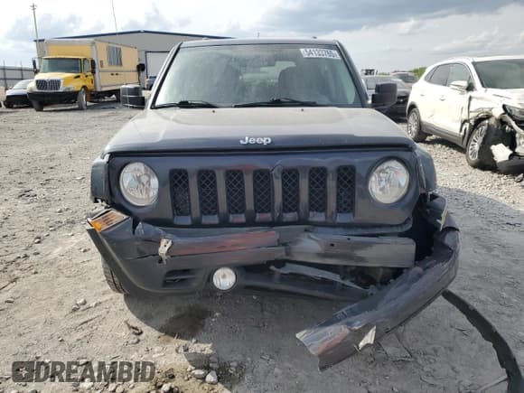 ✅ 2016 Jeep Patriot Latitude • VIN: 1C4NJPFB6GD502454 • Lot: 54133765. Listed on Copart with 129,573 mi. Free auction sales archive from the USA and detailed vehicle history report at DreamBid. Image 5.