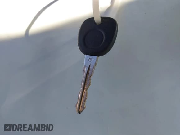 ✅ 2008 Saturn Sky • VIN: 1G8MC35B58Y116497 • Лот: 42678616. Опубликован ранее на IAAI с пробегом 145 472 миль. Бесплатный доступ к архиву аукционных продаж из США и подробный отчёт об истории автомобиля на DreamBid. Изображение 11.