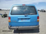 ✅ 1997 Ford Aerostar Eddie Bauer • VIN: 1FMDA41X0RZA08573 • Lot: 61464125. Wystawiony na Copart z przebiegiem Nie podano. Bezpłatny archiwum sprzedaży aukcyjnych z USA i szczegółowy raport historii pojazdu na DreamBid. Zdjęcie 6.