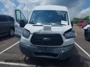 ✅ 2018 Ford Transit • VIN: 1FTYE2CM4JKB39827 • Lot: 42747874. Wystawiony na IAAI z przebiegiem 208 946 mil. Bezpłatny archiwum sprzedaży aukcyjnych z USA i szczegółowy raport historii pojazdu na DreamBid. Zdjęcie 12.