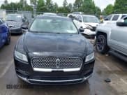 ✅ 2017 Lincoln Continental Select • VIN: 1LN6L9SP7H5607507 • Lot: 42368167. Wystawiony na IAAI z przebiegiem 78 451 mil. Bezpłatny archiwum sprzedaży aukcyjnych z USA i szczegółowy raport historii pojazdu na DreamBid. Zdjęcie 12.