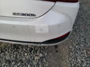 ✅ 2020 Lexus ES • VIN: 58AF21B10LU010836 • Lot: 76931564. Wystawiony na Copart z przebiegiem 82 900 mil. Bezpłatny archiwum sprzedaży aukcyjnych z USA i szczegółowy raport historii pojazdu na DreamBid. Zdjęcie 12.