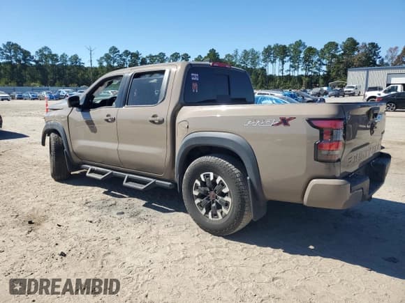 ✅ 2024 Nissan Frontier Pro-X • VIN: 1N6ED1EJ4RN611146 • Lot: 89513315. Wystawiony na Copart z przebiegiem 17 805 mil. Bezpłatny archiwum sprzedaży aukcyjnych z USA i szczegółowy raport historii pojazdu na DreamBid. Zdjęcie 2.