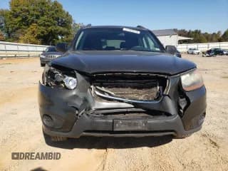 ✅ 2011 Hyundai Santa Fe GLS • VIN: 5XYZGDAB6BG069735 • Lot: 77184514. Listed on Copart with 239,093 mi. Free auction sales archive from the USA and detailed vehicle history report at DreamBid. Image 5.