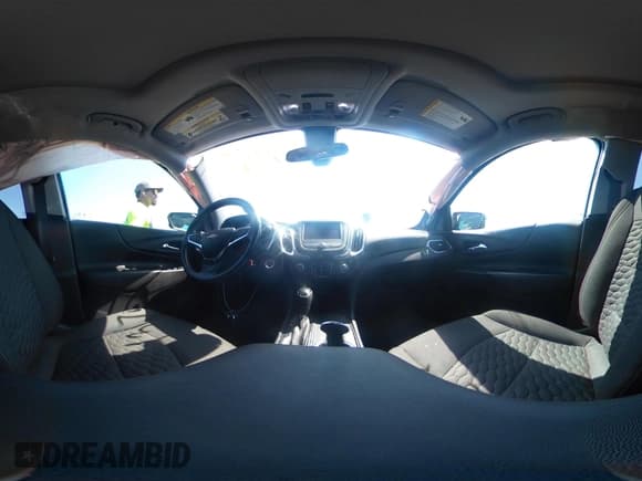 ✅ 2020 Chevrolet Equinox LT • VIN: 3GNAXKEV5LL333065 • Lot: 43175578. Wystawiony na IAAI z przebiegiem 48 910 mil. Bezpłatny archiwum sprzedaży aukcyjnych z USA i szczegółowy raport historii pojazdu na DreamBid. Zdjęcie 18.