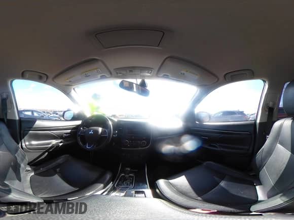 2017 Mitsubishi Outlander SE с VIN JA4AZ3A35HZ029290, выставлен на аукционе IAAI как лот 41747978 с пробегом 103 914 миль миль и . История ставок и продаж доступна на DreamBid. Изображение 18.