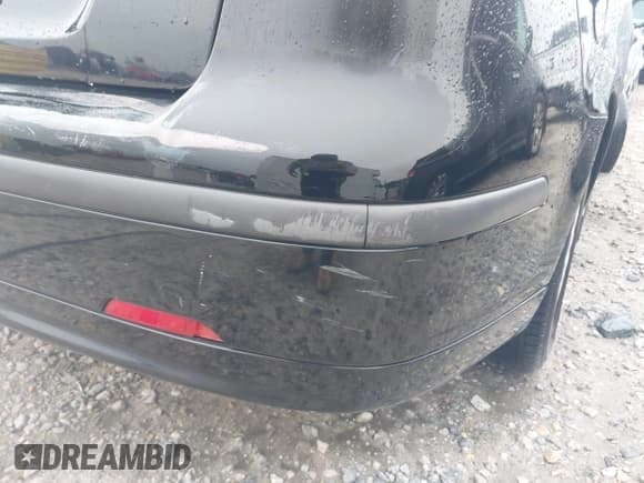 ✅ 2004 Saab 9-3 Arc • VIN: YS3FD79Y646006123 • Lot: 42334625. Wystawiony na IAAI z przebiegiem 99 332 mil. Bezpłatny archiwum sprzedaży aukcyjnych z USA i szczegółowy raport historii pojazdu na DreamBid. Zdjęcie 17.