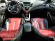 ✅ 2013 Hyundai Veloster RE:MIX • VIN: KMHTC6AD9DU121337 • Лот: 49764185. Размещён на Copart с пробегом 199 472 миль миль. Получите бесплатный доступ к архиву аукционных продаж из США и посмотрите подробный отчёт об истории автомобиля на DreamBid. Изображение 8.