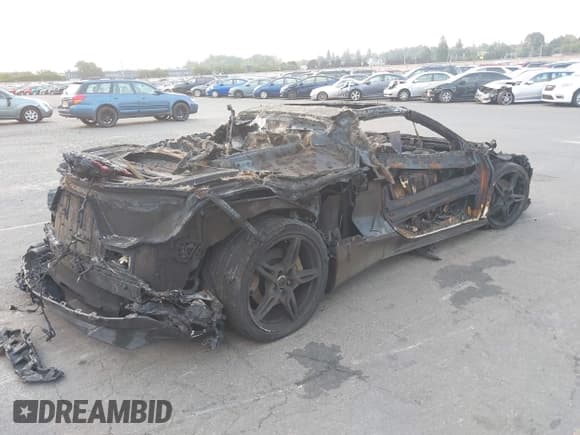 ✅ 2023 Chevrolet Corvette 2LT • VIN: 1G1YB2D42P5117591 • Lot: 40038011. Listed on IAAI with 4,000 mi. Free auction sales archive from the USA and detailed vehicle history report at DreamBid. Image 4.