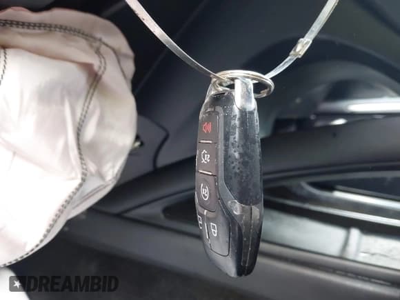 ✅ 2015 Lincoln MKZ • VIN: 3LN6L2G99FR625258 • Lot: 42308188. Wystawiony na IAAI z przebiegiem 186 911 mil. Bezpłatny archiwum sprzedaży aukcyjnych z USA i szczegółowy raport historii pojazdu na DreamBid. Zdjęcie 11.