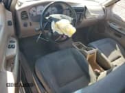 ✅ 2001 Ford Explorer Sport • VIN: 1FMYU70E31UA51350 • Лот: 69885914. Опубликован ранее на Copart с пробегом 166 796 миль. Бесплатный доступ к архиву аукционных продаж из США и подробный отчёт об истории автомобиля на DreamBid. Изображение 8.