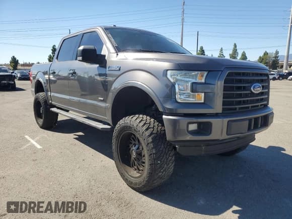 ✅ 2015 Ford F-150 XLT • VIN: 1FTEW1CP3FKD43501 • Лот: 86590025. Опубликован ранее на Copart с пробегом 144 487 миль. Бесплатный доступ к архиву аукционных продаж из США и подробный отчёт об истории автомобиля на DreamBid. Изображение 4.