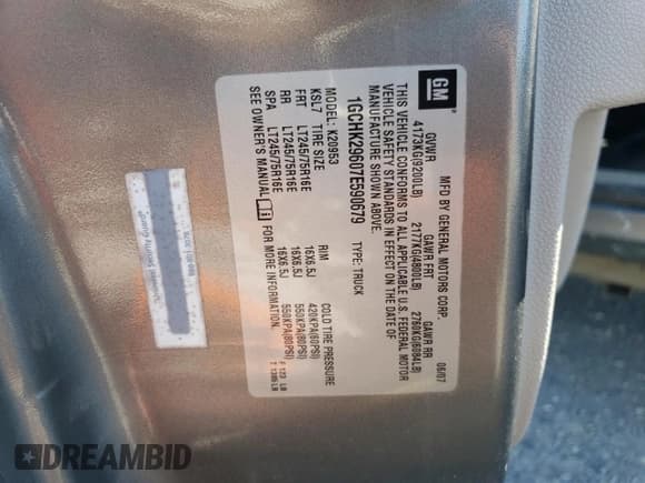 ✅ 2007 Chevrolet Silverado 2500HD 2LT • VIN: 1GCHK29607E590679 • Lot: 71999214. Wystawiony na Copart z przebiegiem 123 046 mil. Bezpłatny archiwum sprzedaży aukcyjnych z USA i szczegółowy raport historii pojazdu na DreamBid. Zdjęcie 12.