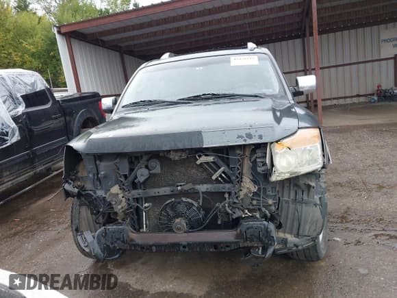 ✅ 2011 Nissan Armada Platinum • VIN: 5N1BA0NC4BN622546 • Lot: 43436319. Wystawiony na IAAI z przebiegiem 242 254 mil. Bezpłatny archiwum sprzedaży aukcyjnych z USA i szczegółowy raport historii pojazdu na DreamBid. Zdjęcie 12.