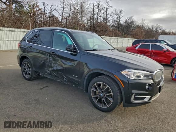 ✅ 2017 BMW X5 xDrive35i • VIN: 5UXKR0C35H0V78142 • Lot: 96129585. Listed on Copart with 43,161 mi. Free auction sales archive from the USA and detailed vehicle history report at DreamBid. Image 4.
