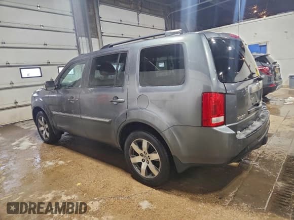 ✅ 2013 Honda Pilot Touring • VIN: 5FNYF4H98DB034013 • Lot: 96126935. Listed on Copart with 189,156 mi. Free auction sales archive from the USA and detailed vehicle history report at DreamBid. Image 2.
