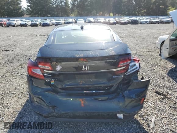 ✅ 2018 Honda Clarity Touring • VIN: JHMZC5F39JC011705 • Лот: 51619883. Опубликован ранее на Copart с пробегом 49 767 миль. Бесплатный доступ к архиву аукционных продаж из США и подробный отчёт об истории автомобиля на DreamBid. Изображение 6.