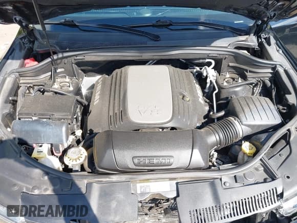 ✅ 2020 Dodge Durango R/T • VIN: 1C4SDJCT4LC130648 • Lot: 43141751. Wystawiony na IAAI z przebiegiem 62 082 mil. Bezpłatny archiwum sprzedaży aukcyjnych z USA i szczegółowy raport historii pojazdu na DreamBid. Zdjęcie 10.