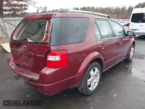 ✅ 2005 Ford Freestyle Limited • VIN: 1FMDK06175GA15116 • Лот: 43792047. Опубликован ранее на IAAI с пробегом 83 759 миль. Бесплатный доступ к архиву аукционных продаж из США и подробный отчёт об истории автомобиля на DreamBid. Изображение 4.