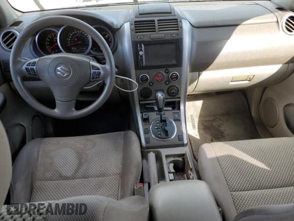 ✅ 2011 Suzuki Grand Vitara Premium • VIN: JS3TE0D20B4100834 • Лот: 46349025. Опубликован ранее на Copart с пробегом 96 788 миль. Бесплатный доступ к архиву аукционных продаж из США и подробный отчёт об истории автомобиля на DreamBid. Изображение 8.